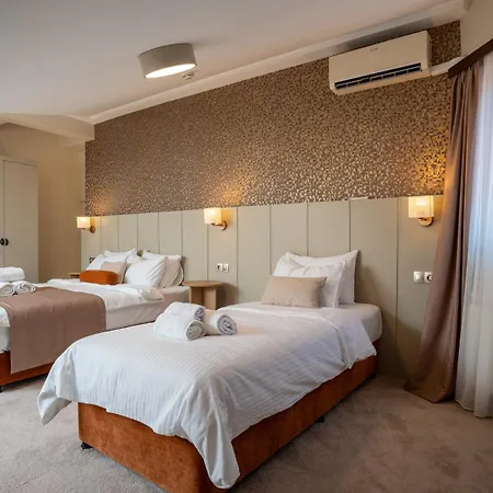 Hotel Saffron Boutique